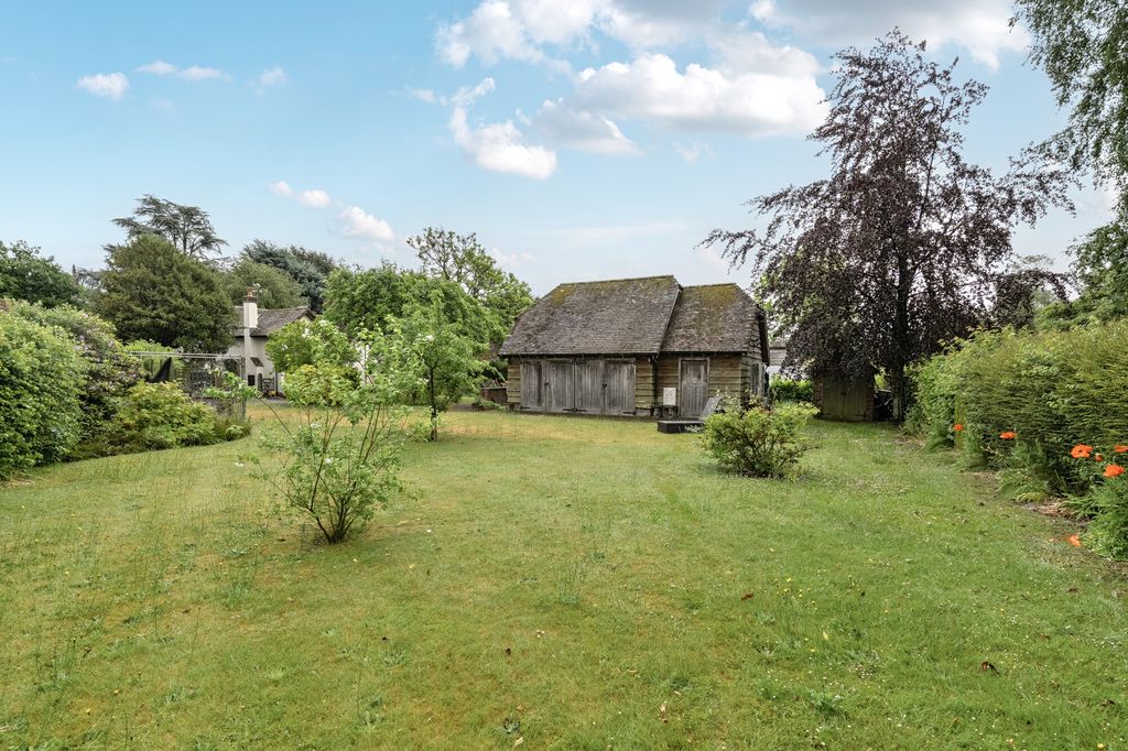 Property photo 3 of 19