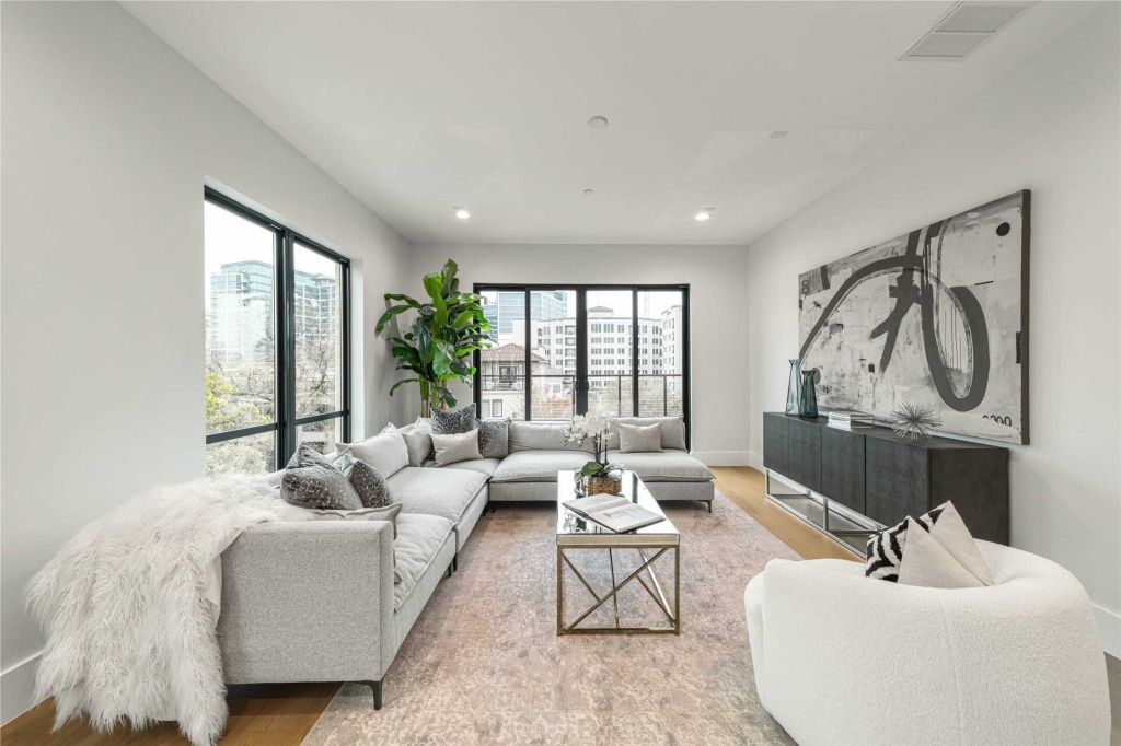 Property photo 3 of 27 <Alttext/>