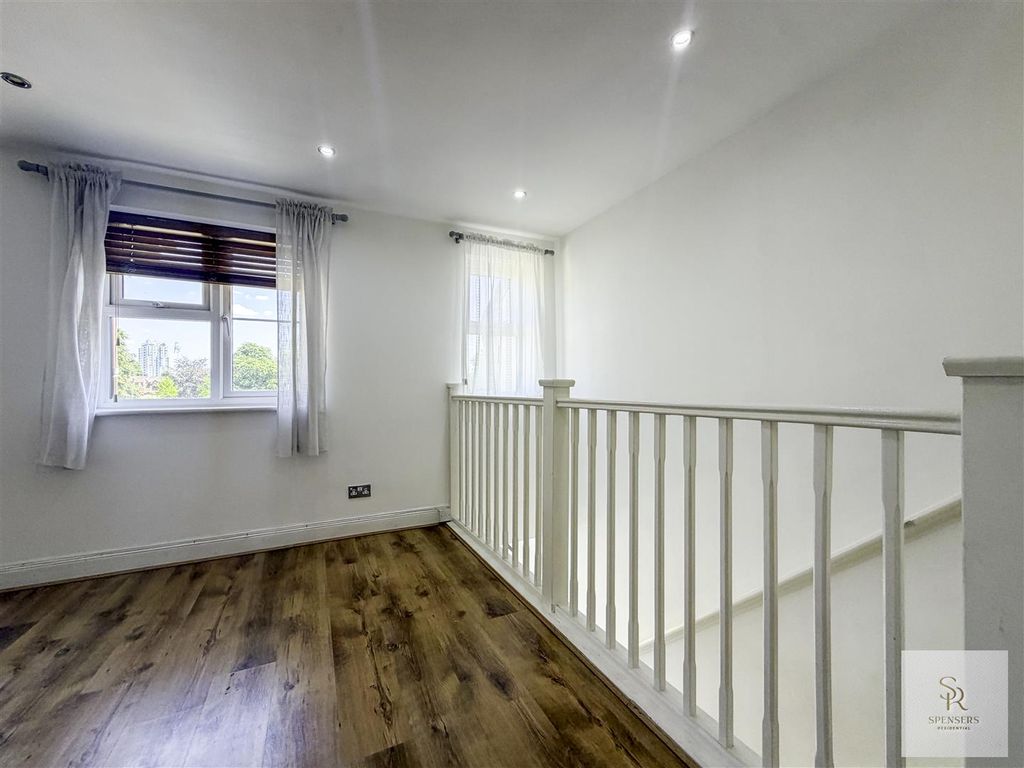 Property photo 3 of 19 Img_8354.Jpg