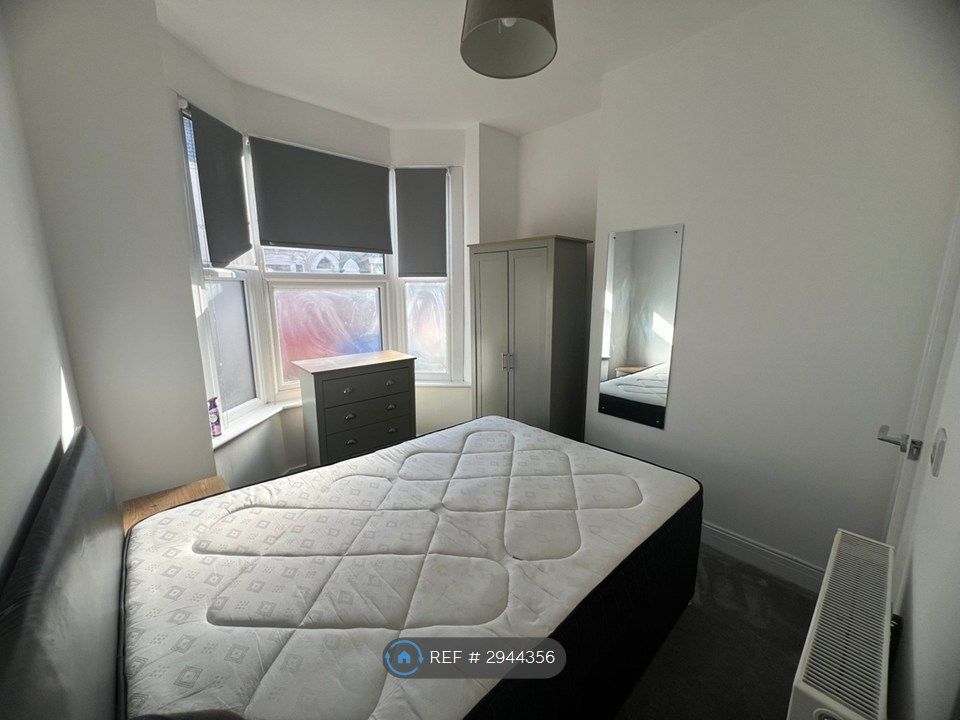 Property photo 3 of 4