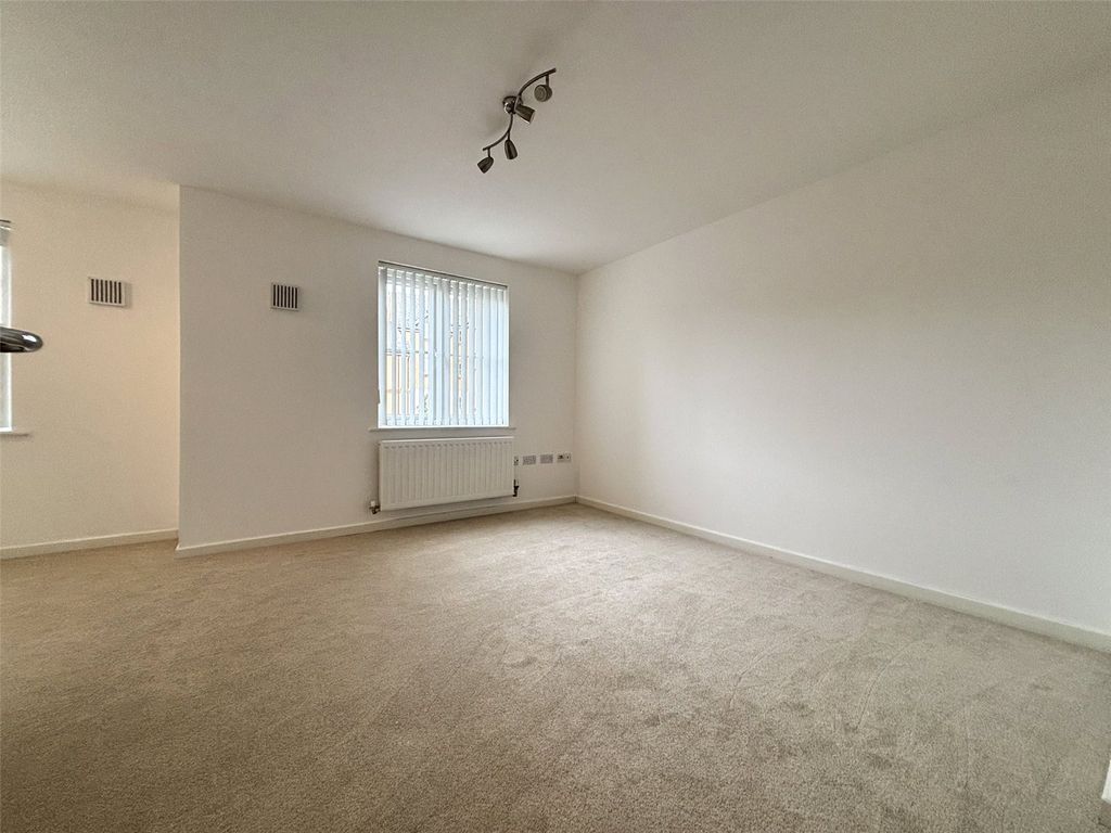 Property photo 2 of 12 Picture No. 12