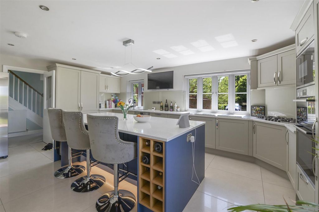 Property photo 2 of 27 232Abull08.Jpg
