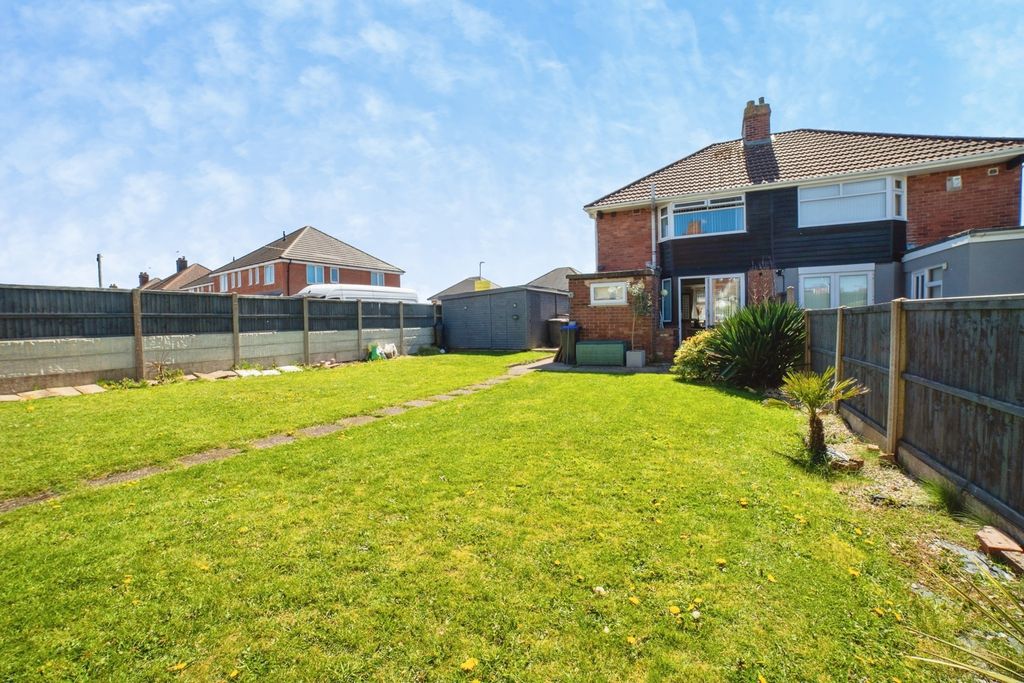 Property photo 3 of 17 Pbox-Img.Jpg