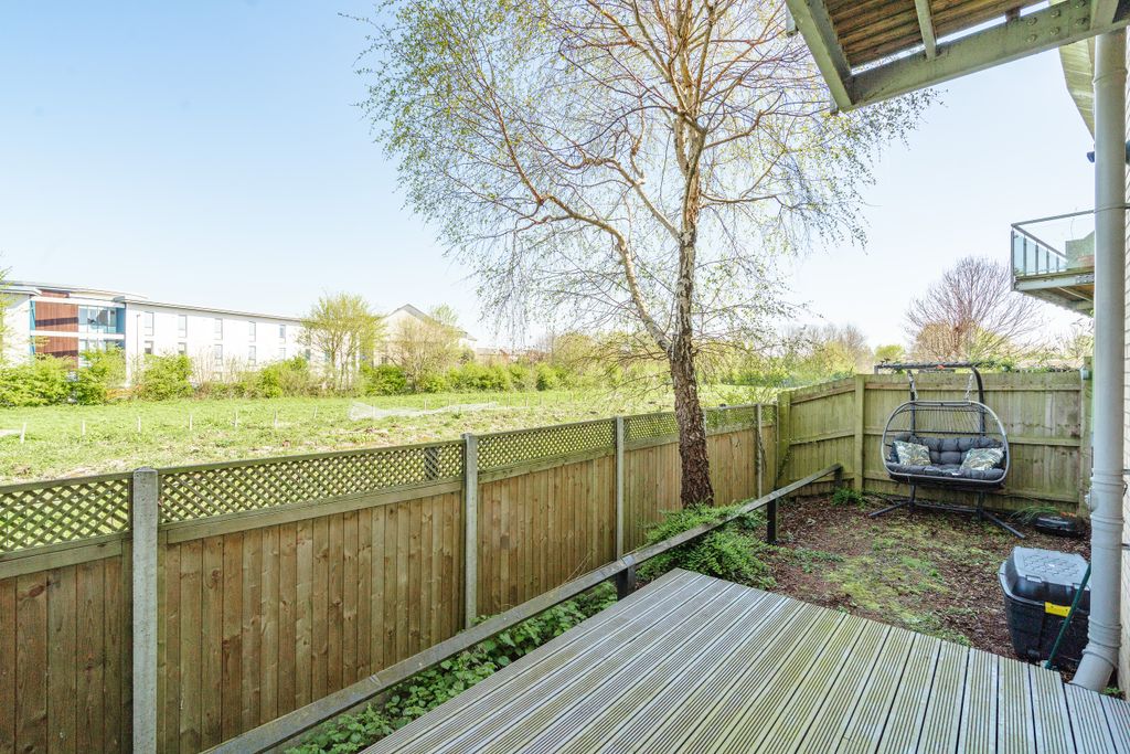 Property photo 2 of 13 1