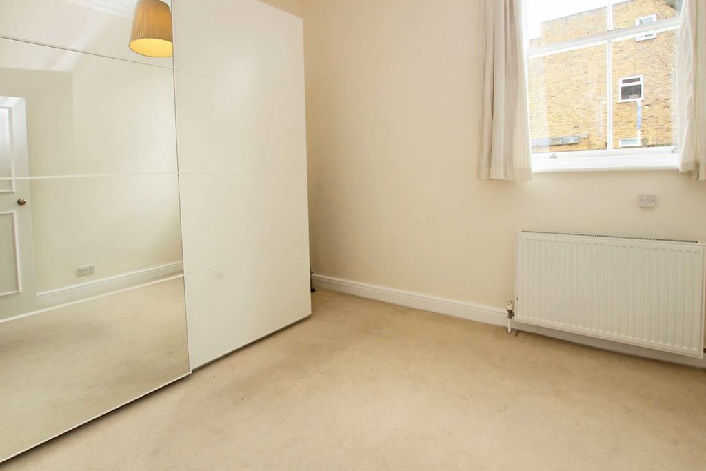 Property photo 3 of 3