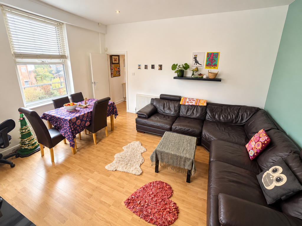 Property photo 1 of 18 Bright Cozy Living-Dining Room