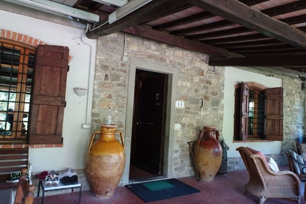 Property photo 2 of 21