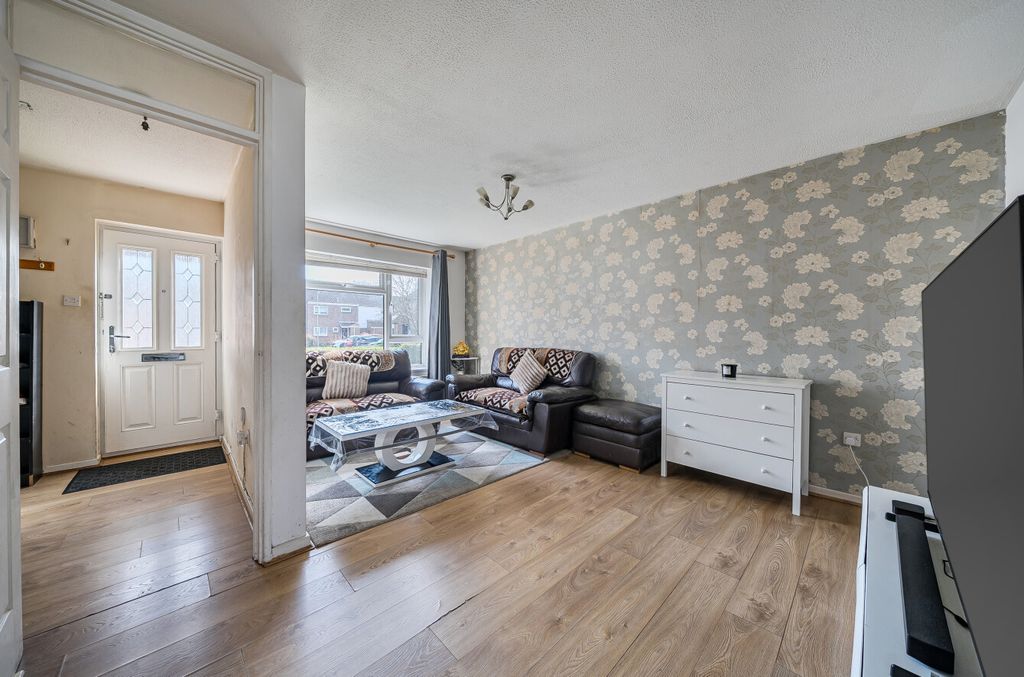 Property photo 2 of 19 1425143-16-69Bd49...