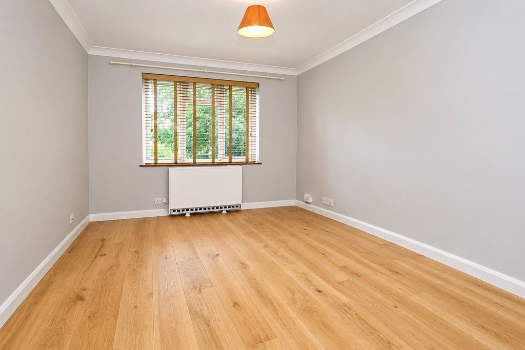 Property photo 2 of 7 Picture No. 07