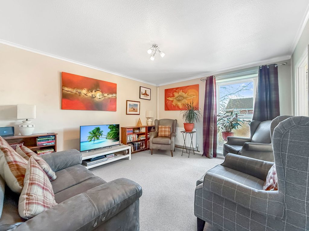 Property photo 3 of 16