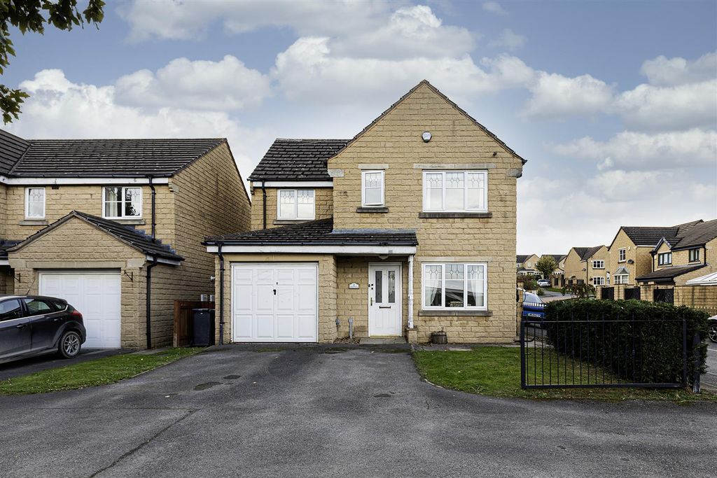 Property photo 1 of 41