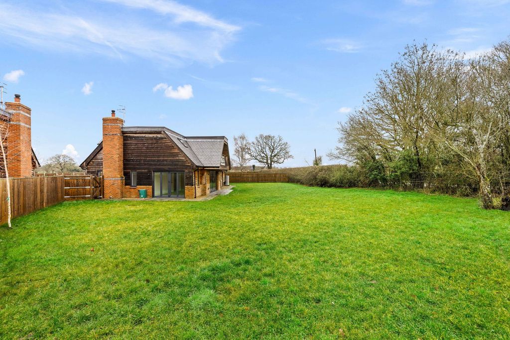 Property photo 3 of 23