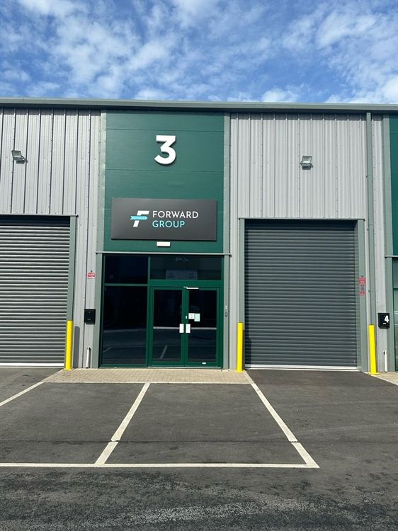 Property photo 1 of 3