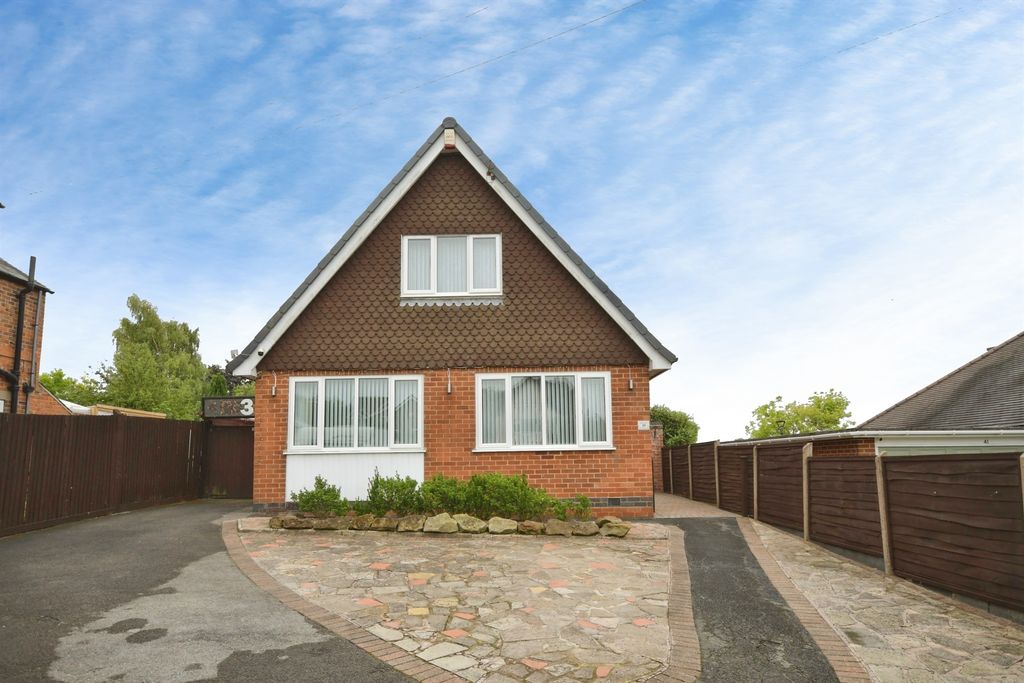 Property photo 1 of 34