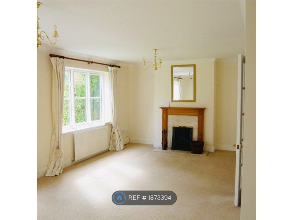 Property photo 3 of 3