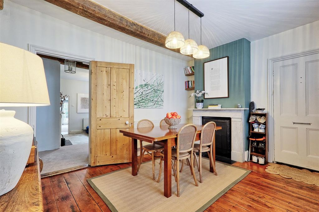 Property photo 3 of 23 Img_4093_4_5_Easyhdr-Interior3.Jpg
