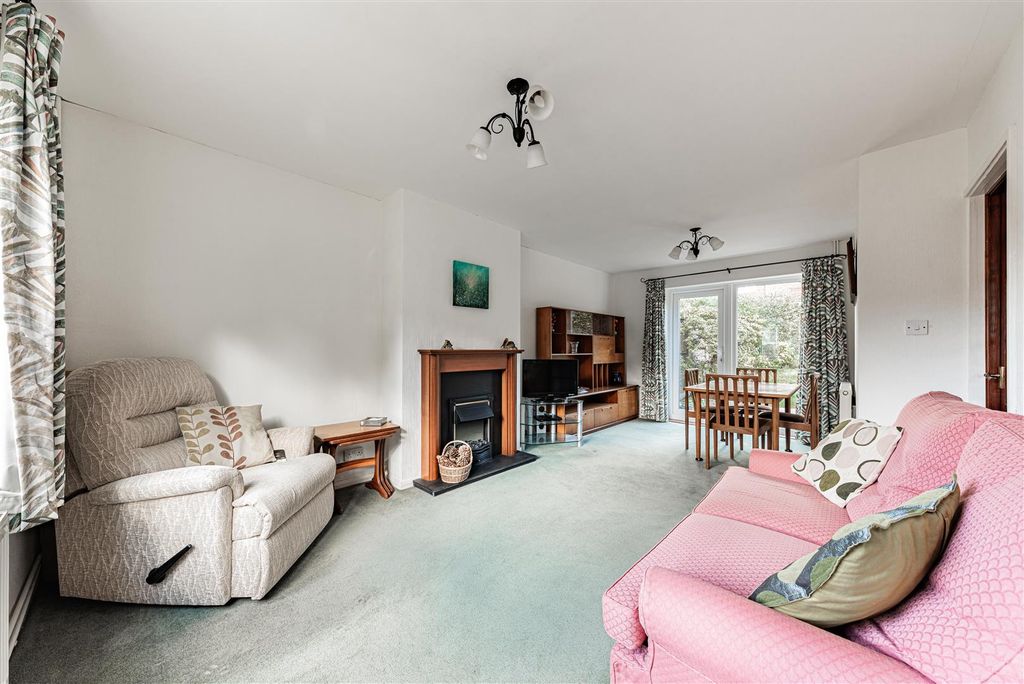 Property photo 2 of 12 L J Imaging-10.Jpg