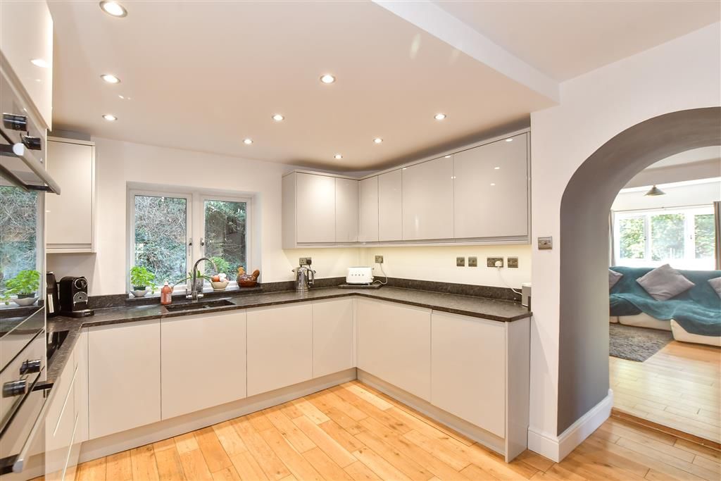 Property photo 1 of 15 Kitchen