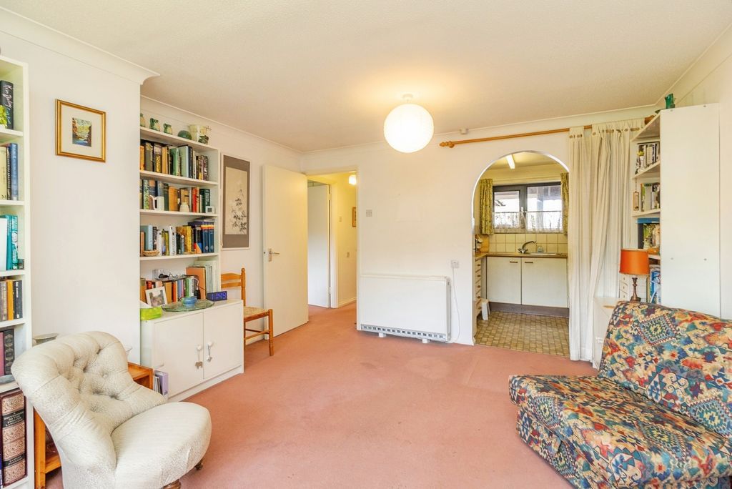 Property photo 3 of 23 Pbox-Img.Jpg