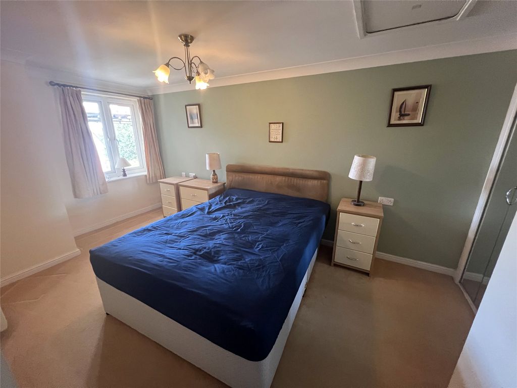 Property photo 3 of 10 Picture No. 04