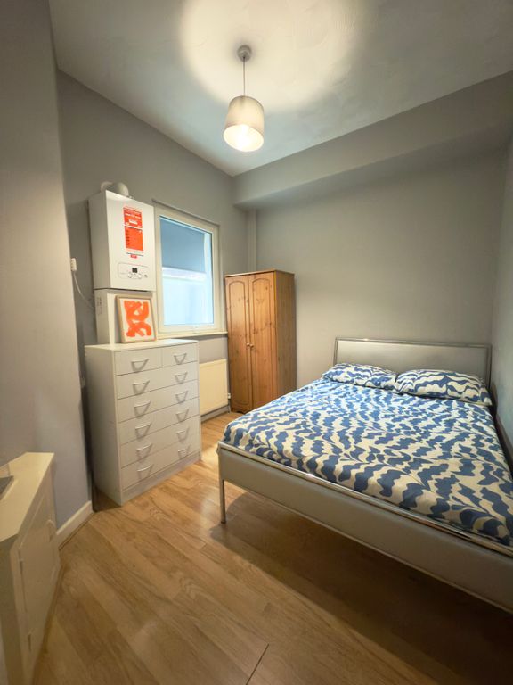 Property photo 3 of 4