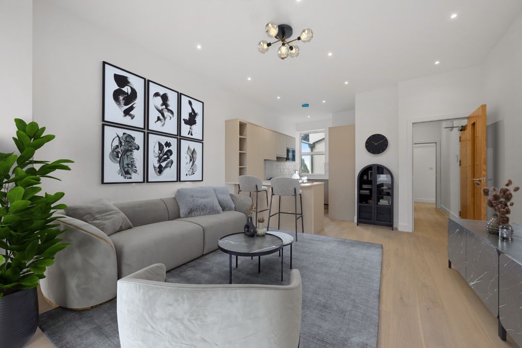 Property photo 3 of 8 5412263
