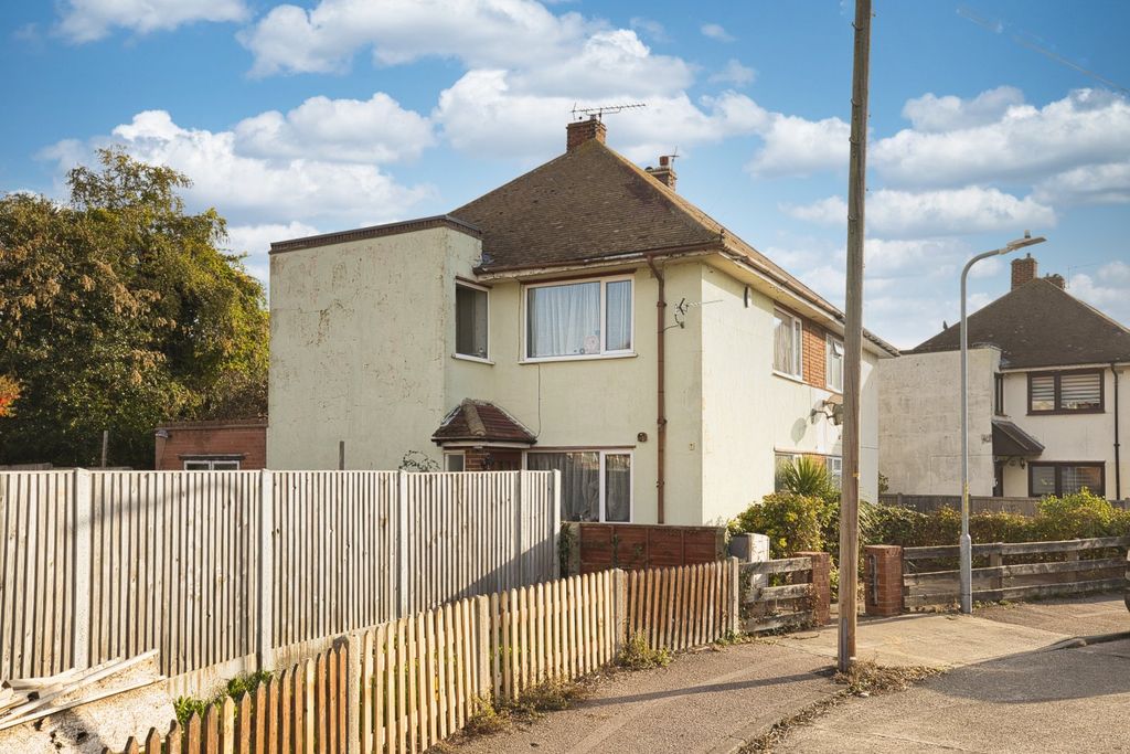 Property photo 2 of 3 Picture 2