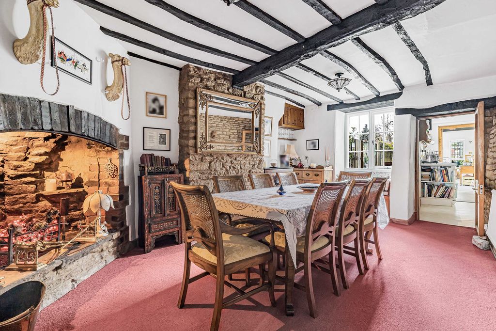 Property photo 3 of 23 Dining Room