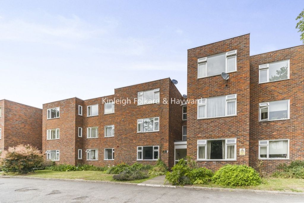 Property photo 1 of 7 96E796F4-A011-42E3-8