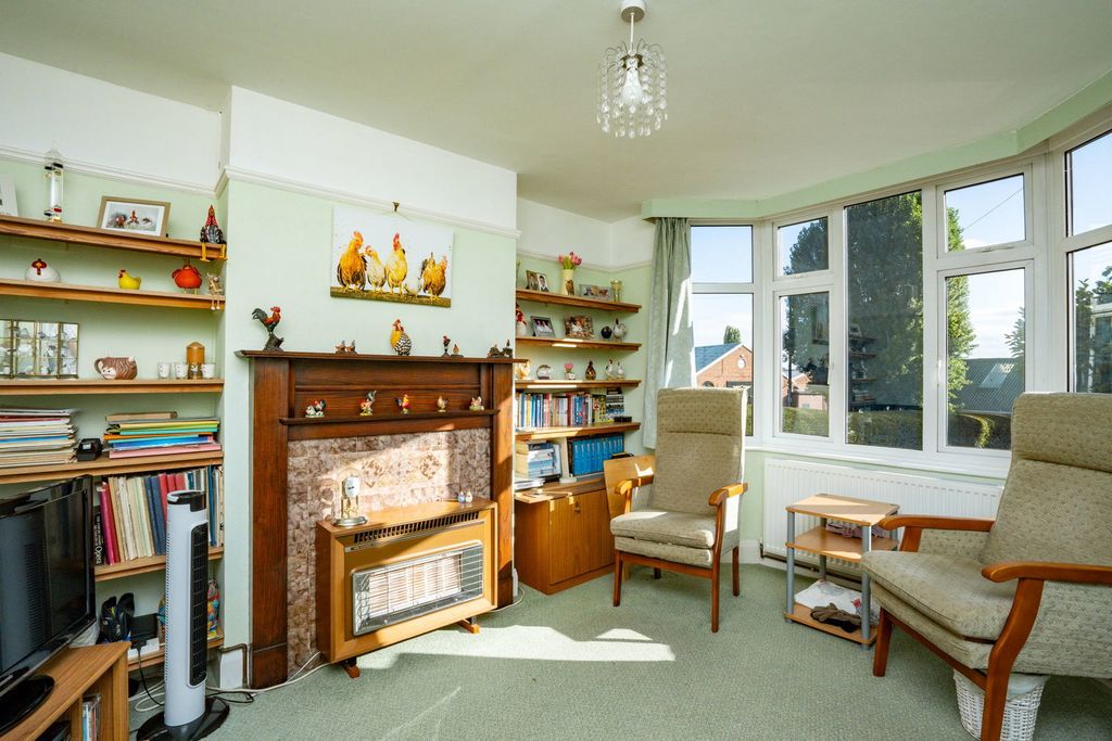 Property photo 2 of 19