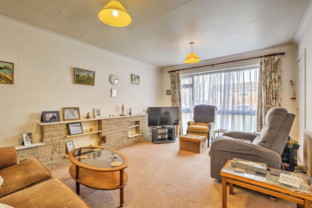 Property photo 2 of 13