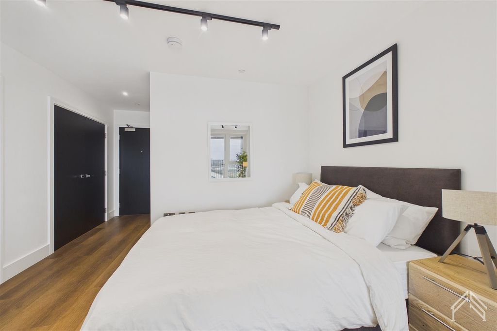 Property photo 2 of 13 2.Jpg