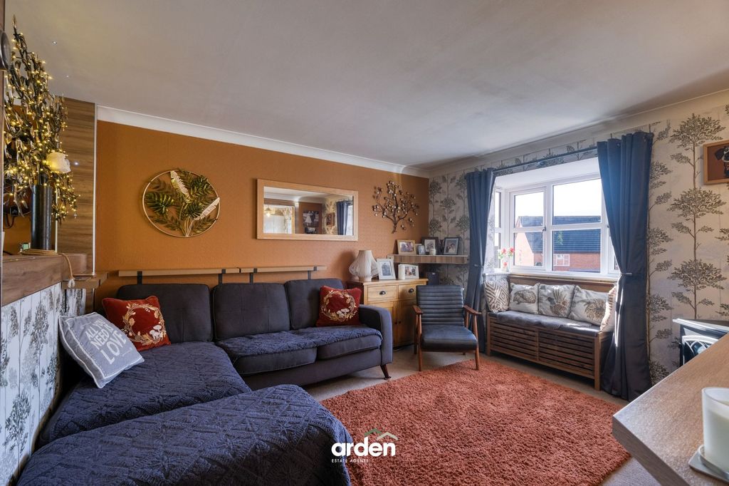 Property photo 2 of 22