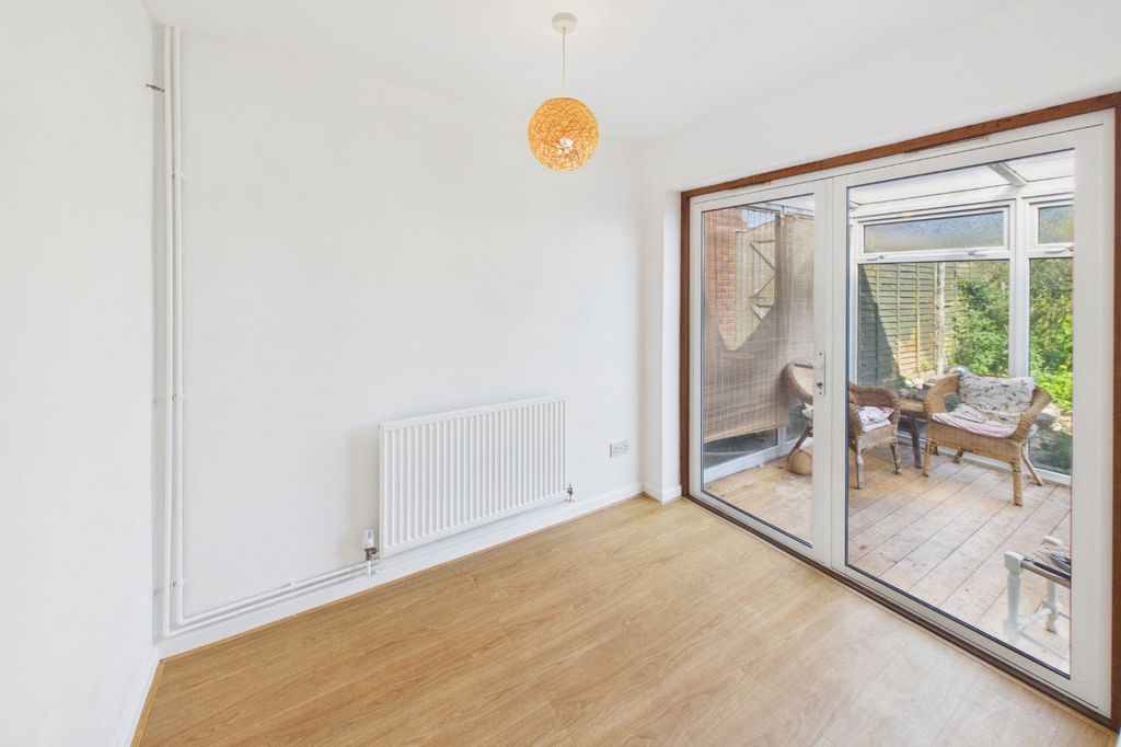 Additional image 5 of 4 bed semi-detached house to rentThe Downs, Portishead, Bristol BS20