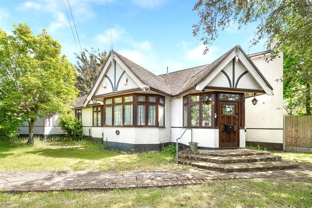 Property photo 3 of 59