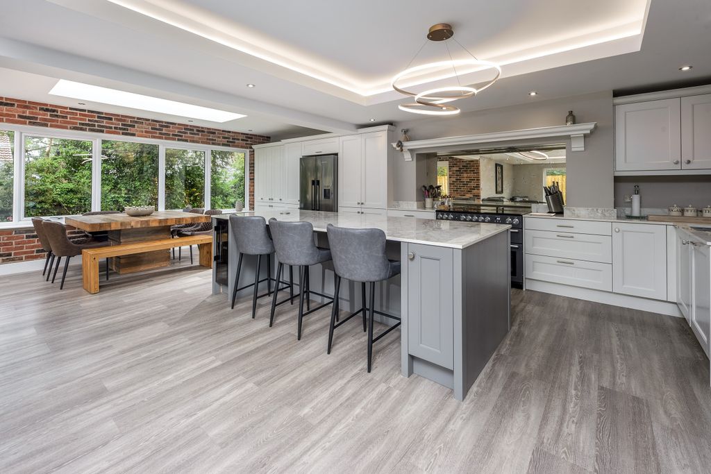 Property photo 2 of 45 Photo 2