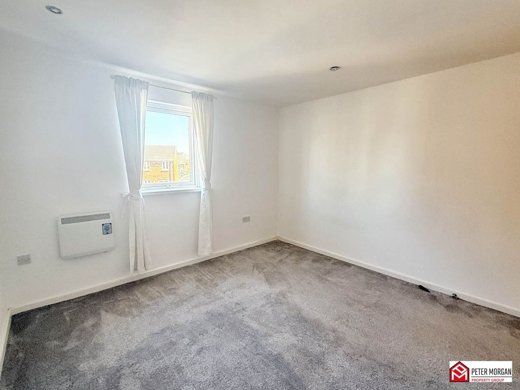 Property photo 2 of 8 Img_1465