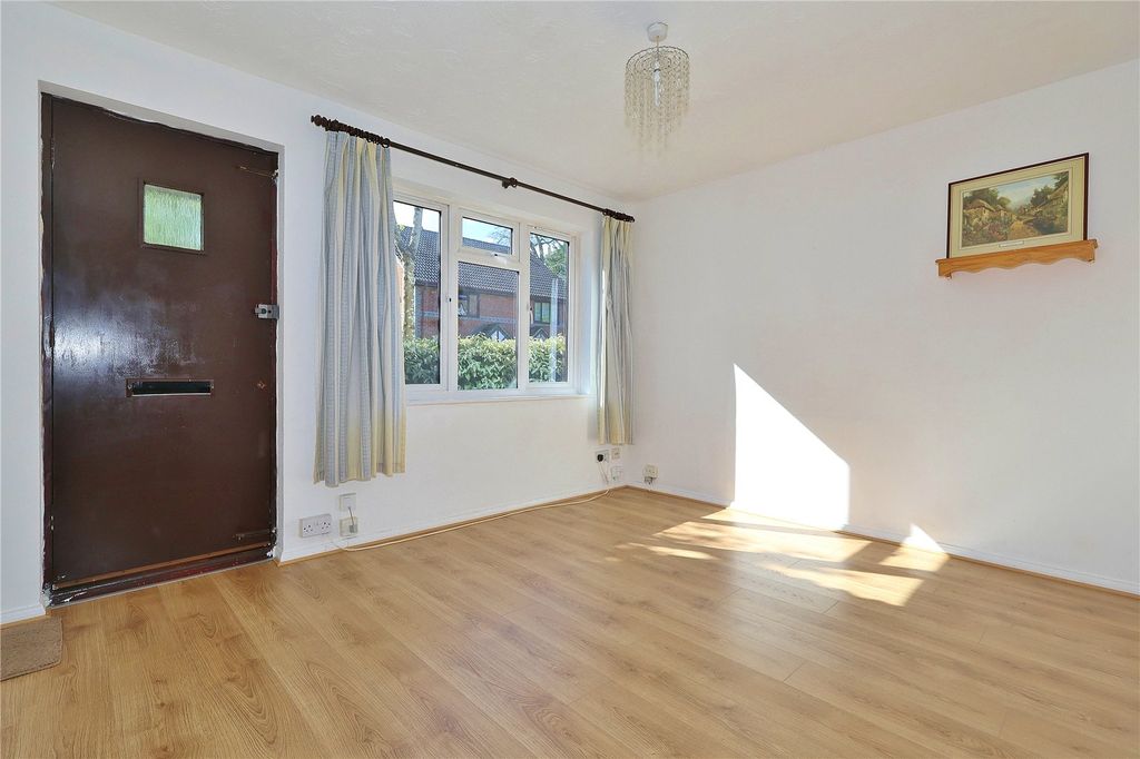 Property photo 2 of 7 Picture No. 14