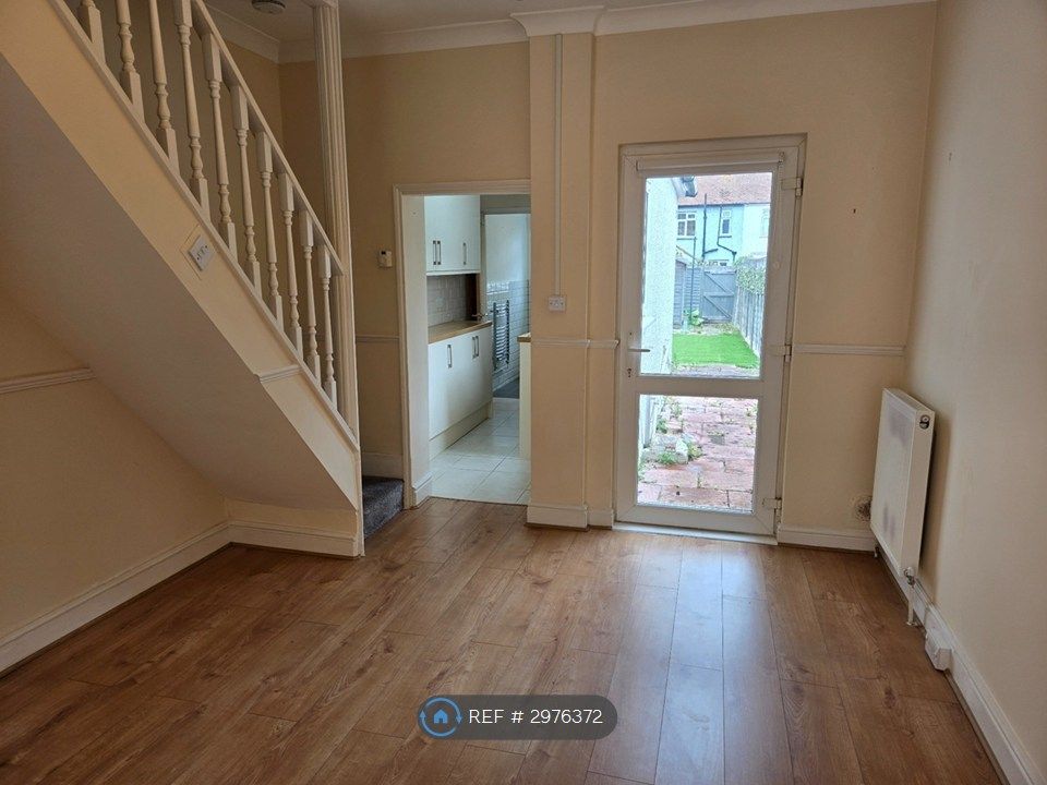 Property photo 3 of 10 Lounge Dining Area