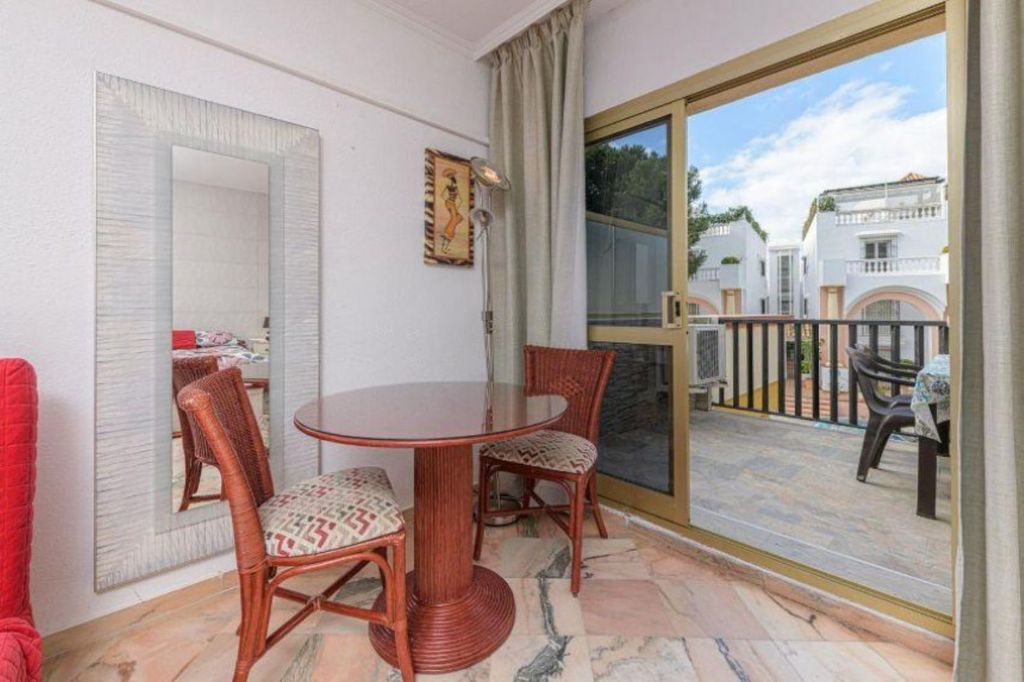 Property photo 3 of 10
