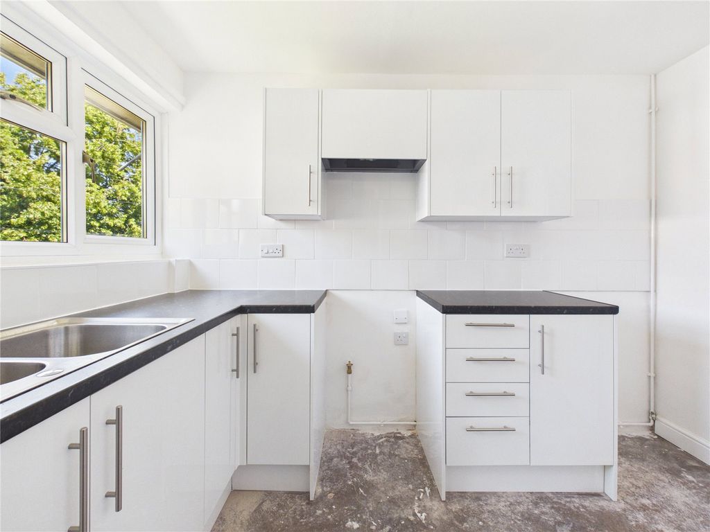 Property photo 2 of 10 Picture No. 08