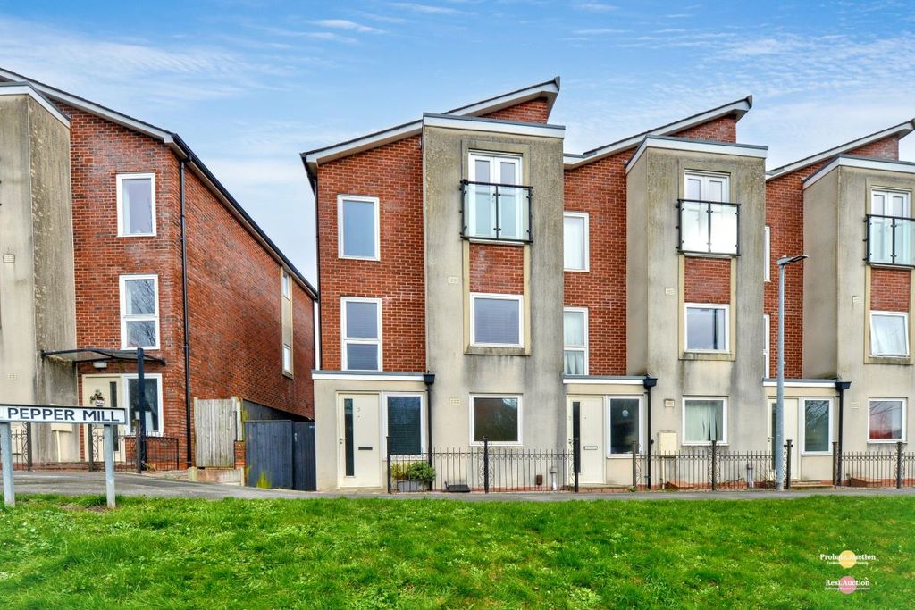 Property photo 1 of 23