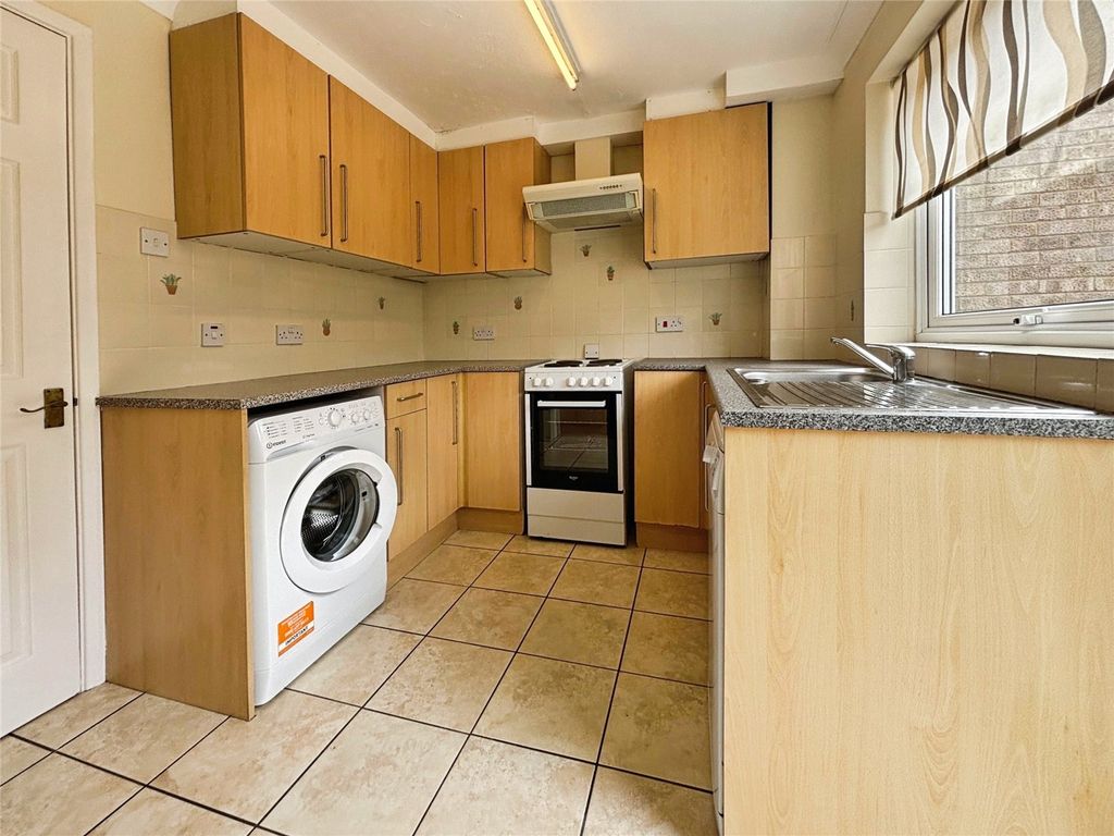 Property photo 3 of 9 Picture No. 19