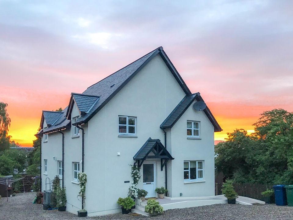 Property photo 1 of 33
