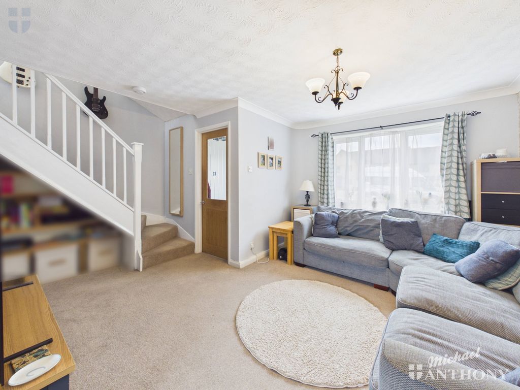 Property photo 3 of 13 Cam03852G0-Pr0555-Still008