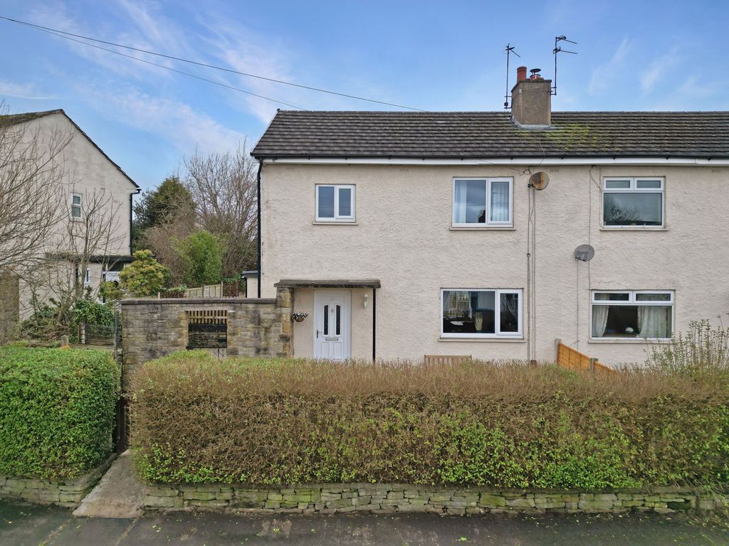 Property photo 1 of 40