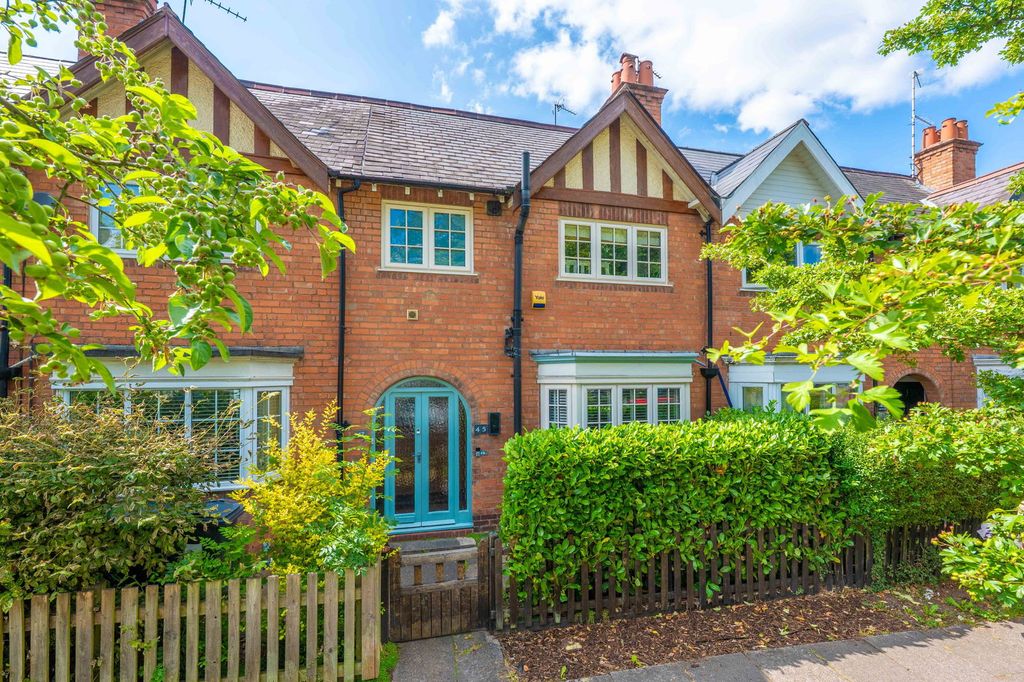 Property photo 2 of 16