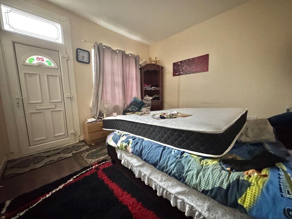 Property photo 2 of 12 Photo 2