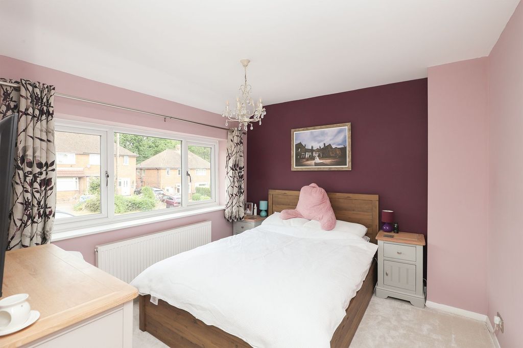 Property photo 3 of 23