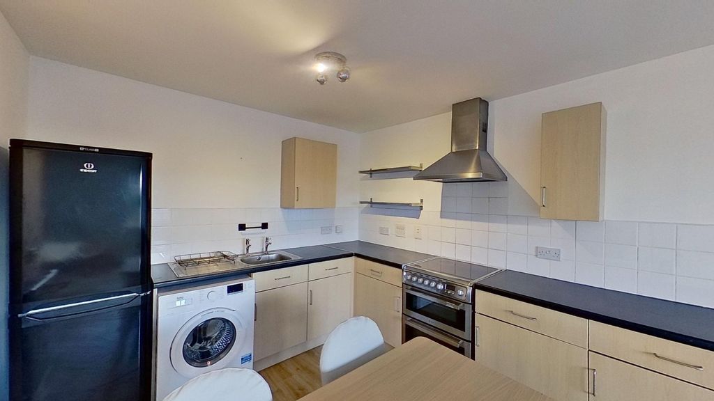 Property photo 3 of 14 Photo 3